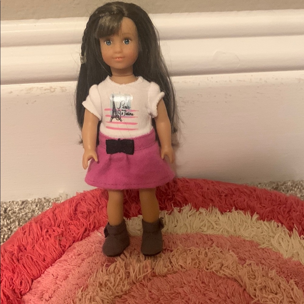 Grace Thomas mini American girl of the year doll
